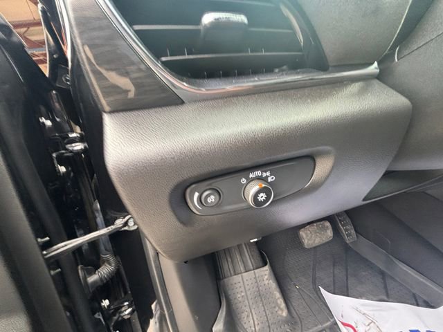 Used 2023 Chevrolet Traverse High Country w/ LPO, Floor Liner Package FWD image 26