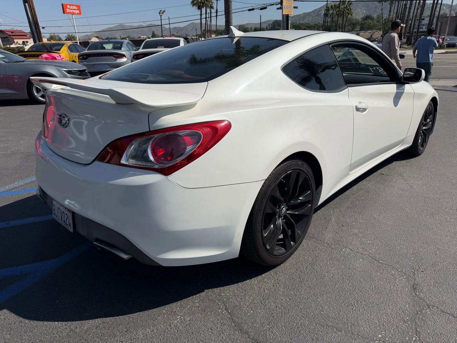 Used 2013 Hyundai Genesis 2.0T image 8