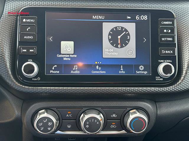 Used 2024 Nissan Kicks SV FWD image 24