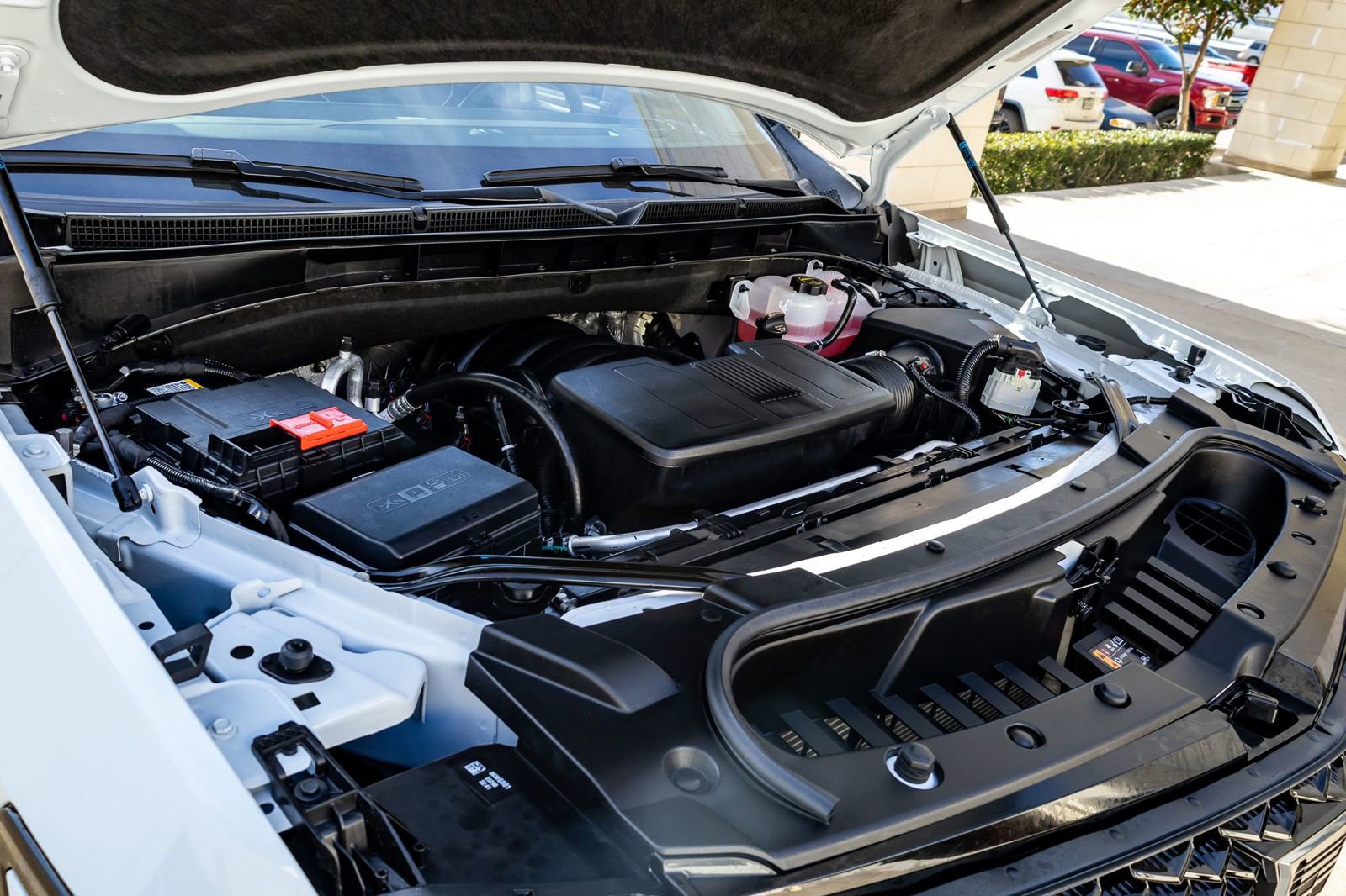 Used 2026 Cadillac Escalade Platinum Sport w/ LPO, Floor Liner Package image 40