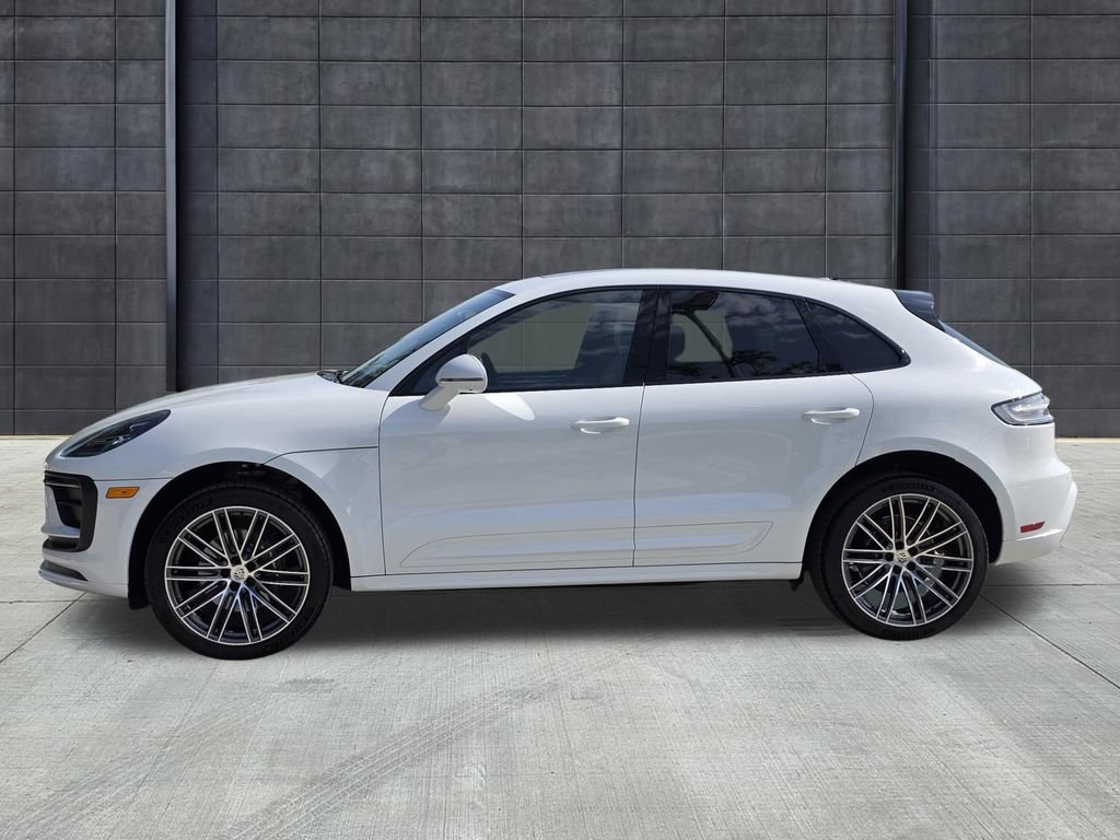 New 2026 Porsche Macan AWD/4WD image 2