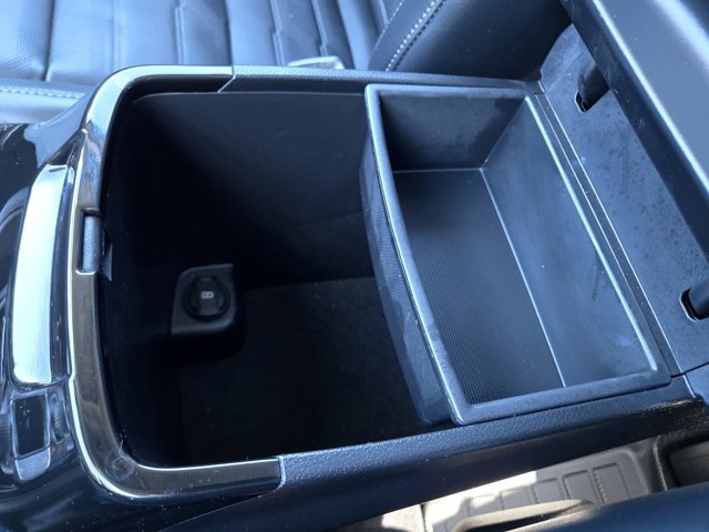 Used 2024 Kia Telluride SX Prestige w/ Towing Package image 13