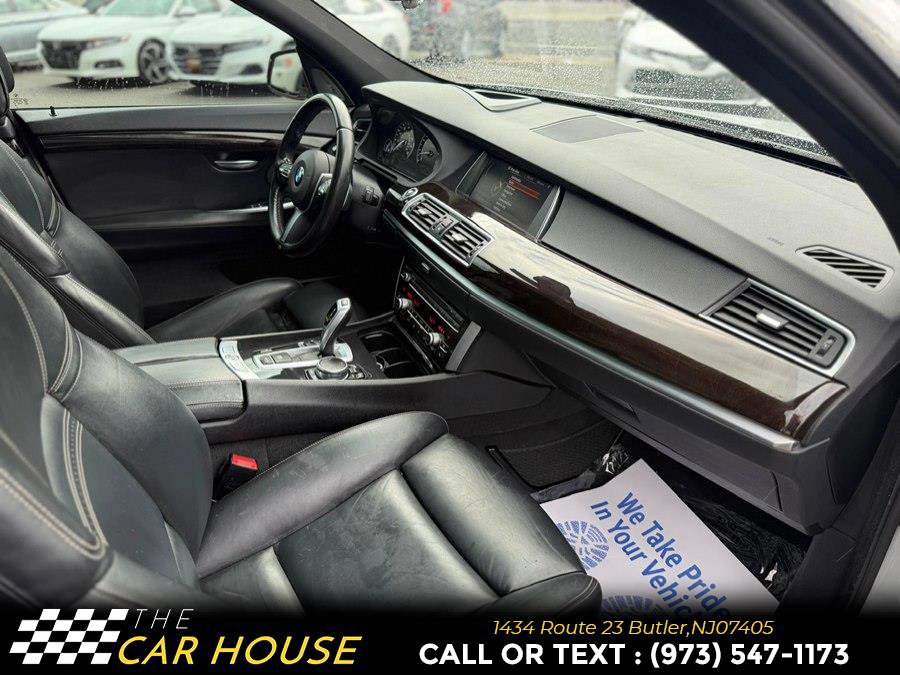 Used 2017 BMW 535i Gran Turismo RWD image 25