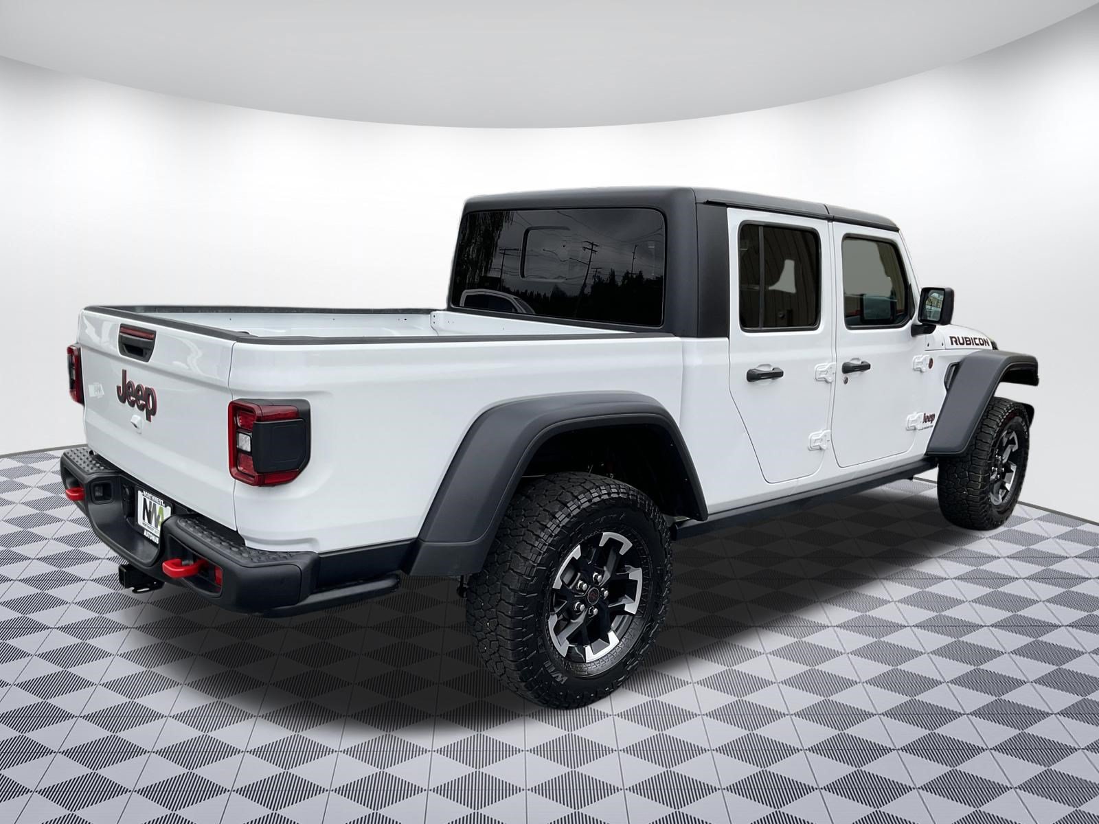 Used 2026 Jeep Gladiator Rubicon AWD/4WD image 3