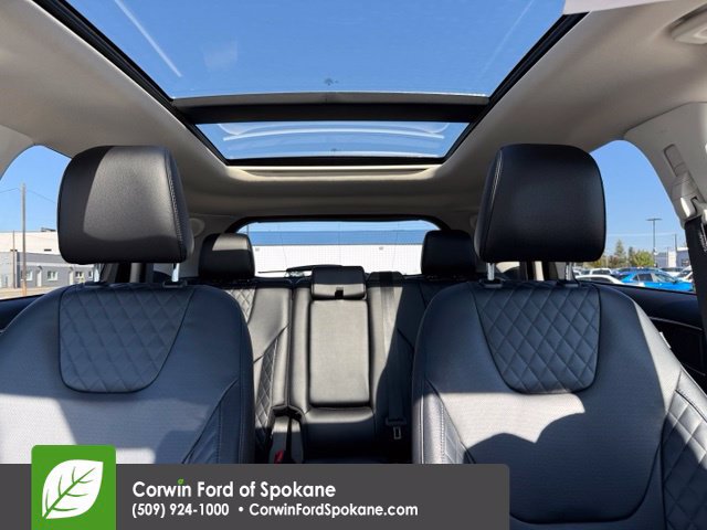 Certified 2024 Ford Edge Titanium w/ Equipment Group 301A AWD/4WD image 38