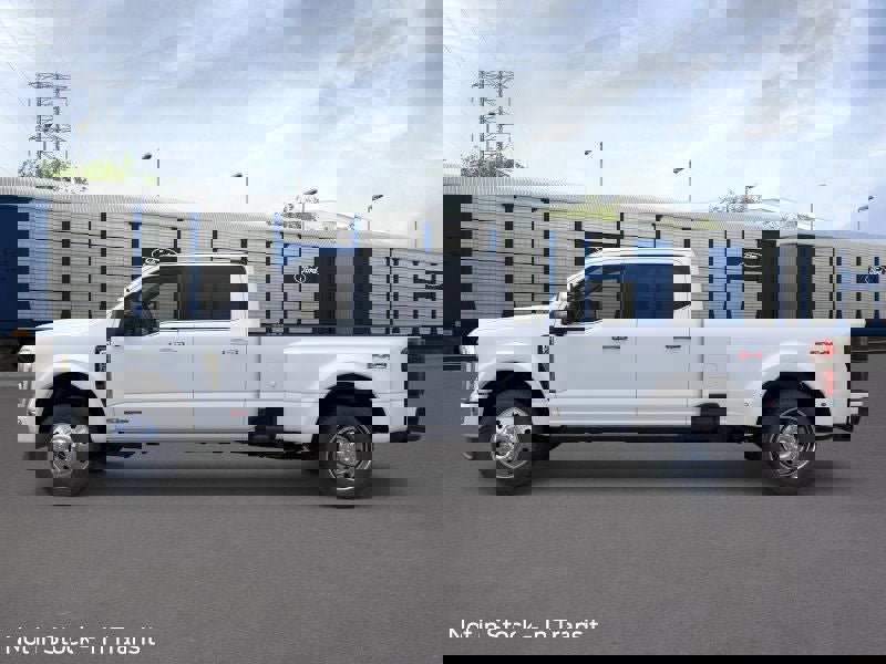 New 2026 Ford F450 4x4 Crew Cab Super Duty image 3