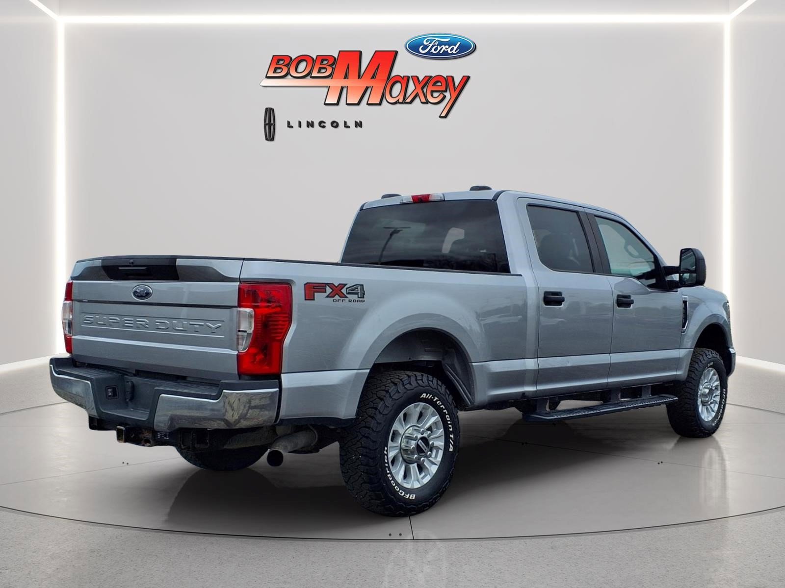 Used 2021 Ford F350 XL w/ STX Appearance Package AWD/4WD image 4