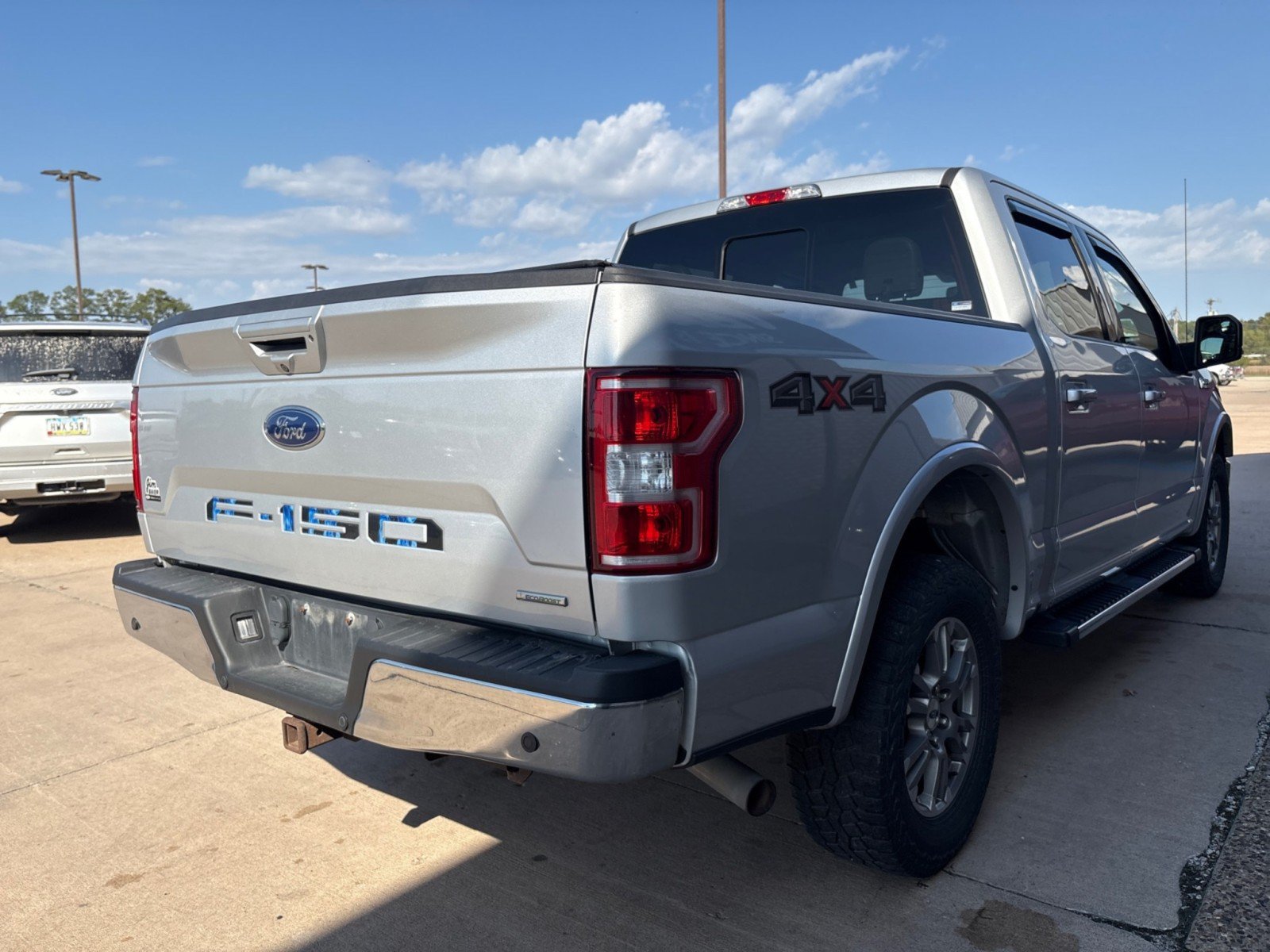 Used 2019 Ford F150 Lariat AWD/4WD image 9