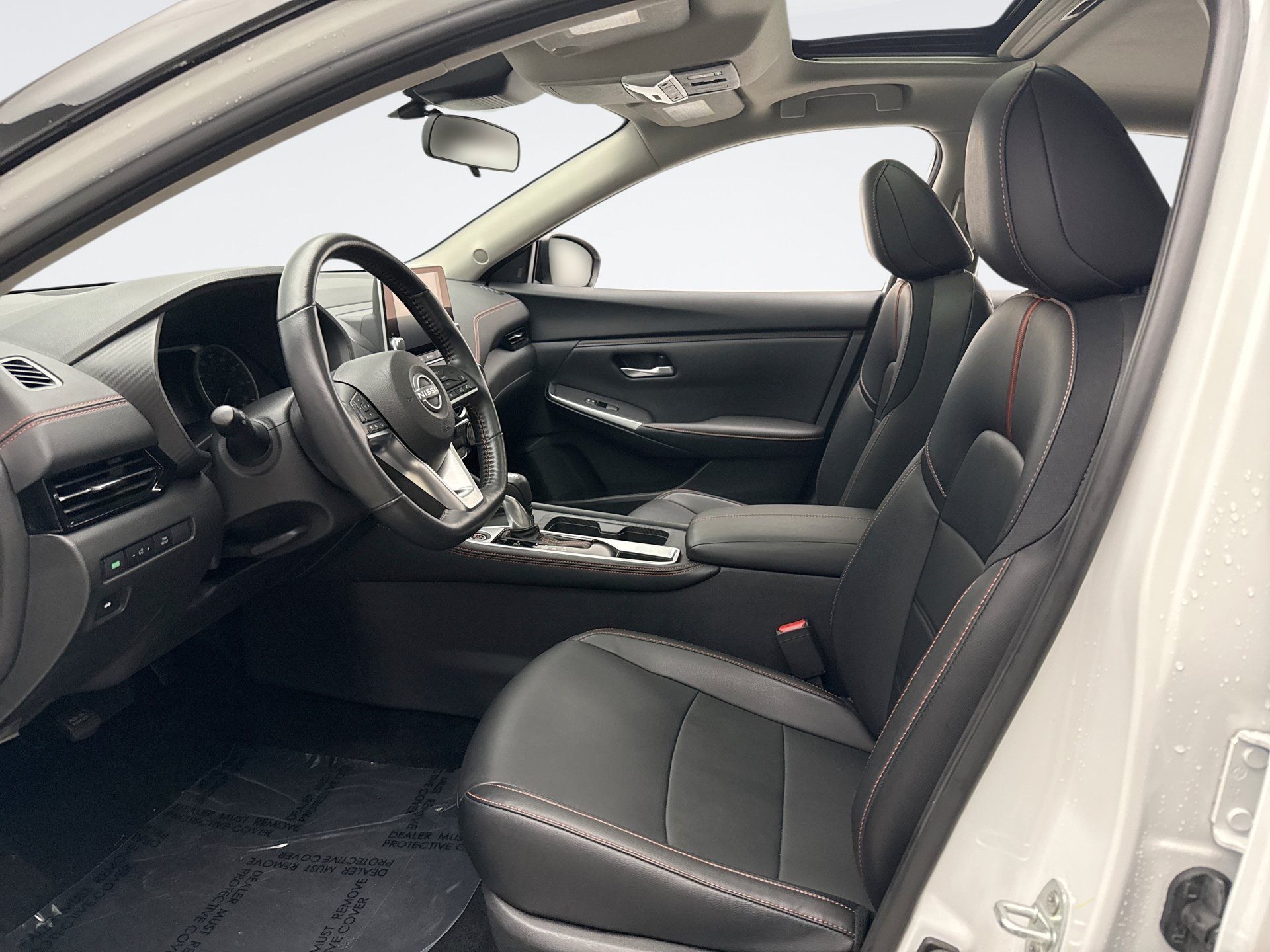 Used 2024 Nissan Sentra SR w/ SR Premium Package FWD image 10