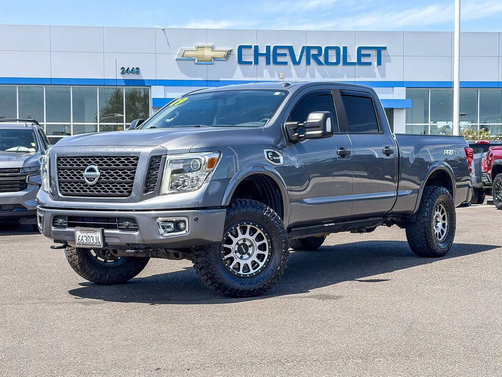 Used 2019 Nissan Titan PRO-4X w/ Pro-4x Convenience Package