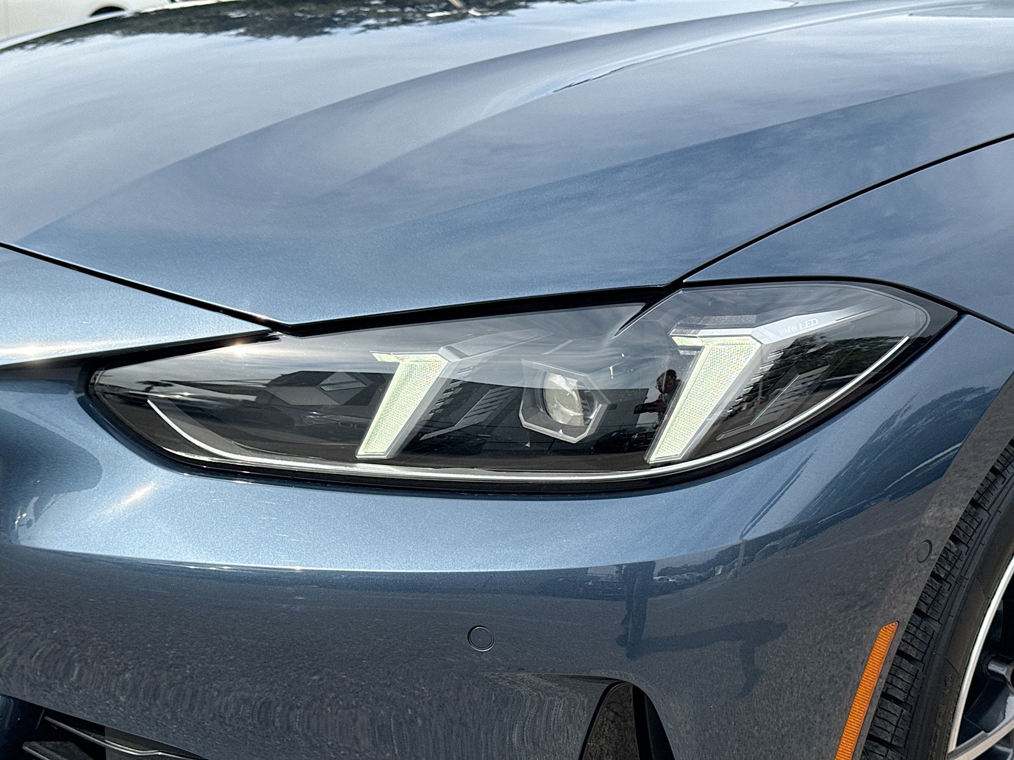 Used 2025 BMW 430i xDrive Coupe w/ Premium Package image 9