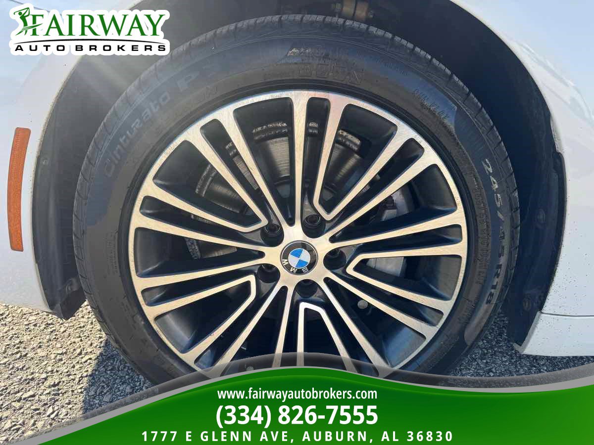 Used 2018 BMW 530i xDrive AWD/4WD image 27