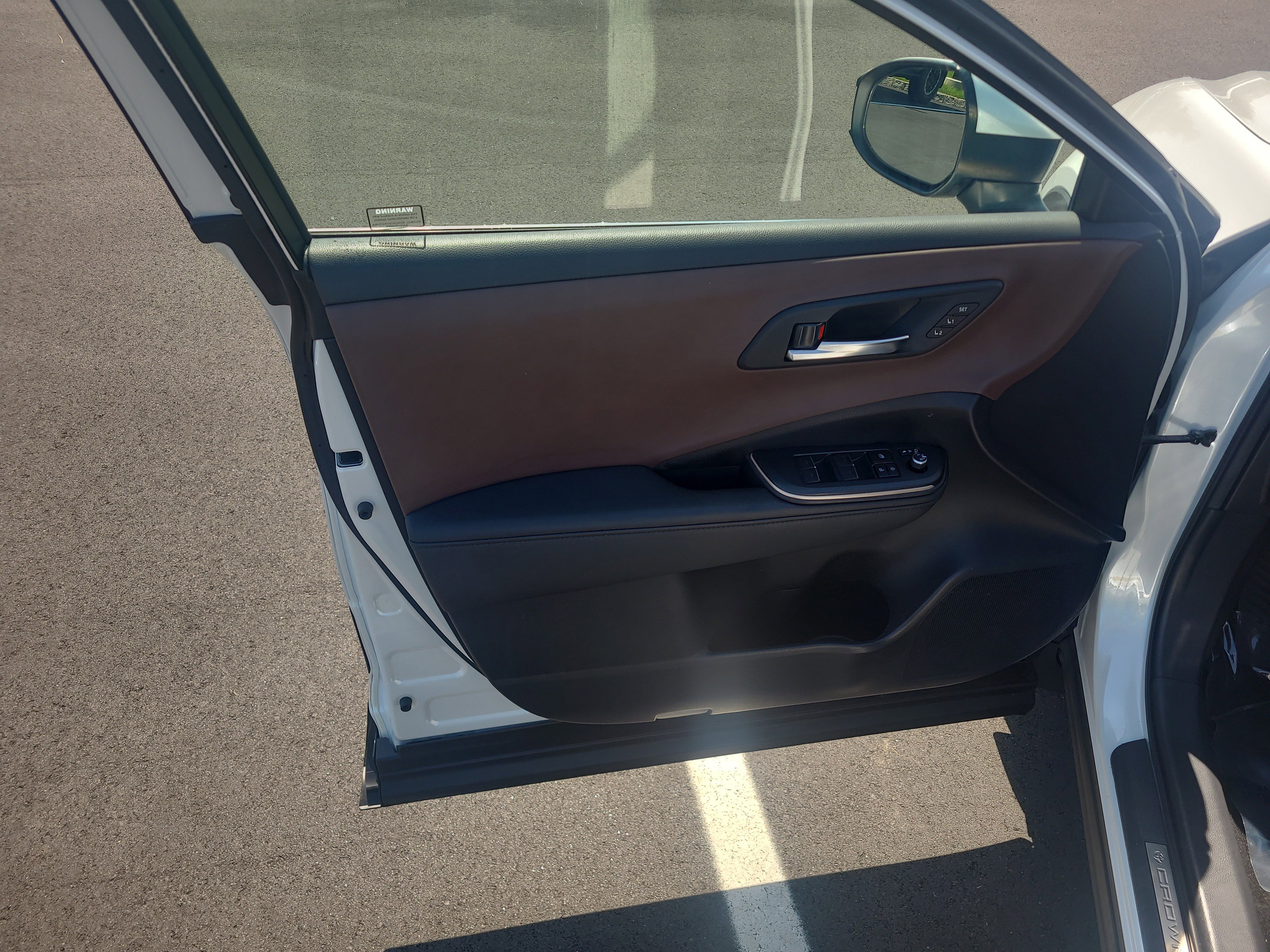 Certified 2023 Toyota Crown Limited w/ Advanced Technology Package image 14