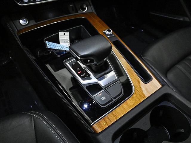 Used 2023 Audi Q5 2.0T Premium Plus w/ Premium Plus Package AWD/4WD image 12