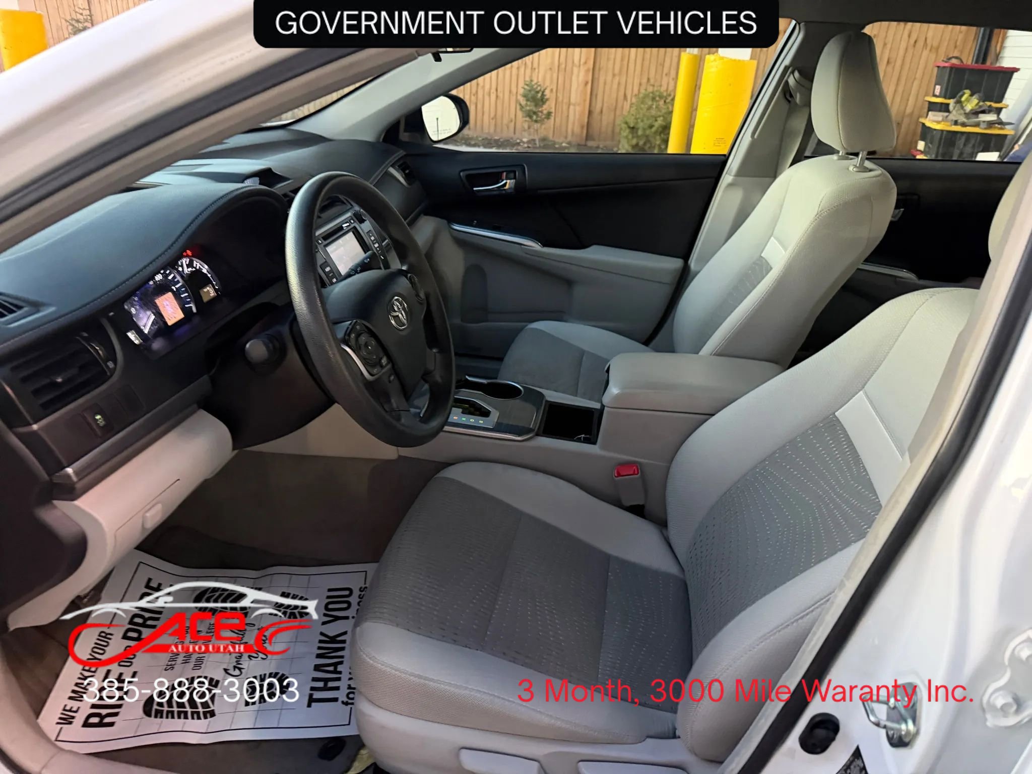 Used 2014 Toyota Camry LE w/ Fleet Convenience Package image 10