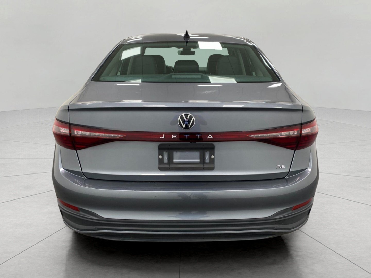 Certified 2025 Volkswagen Jetta SE FWD image 4