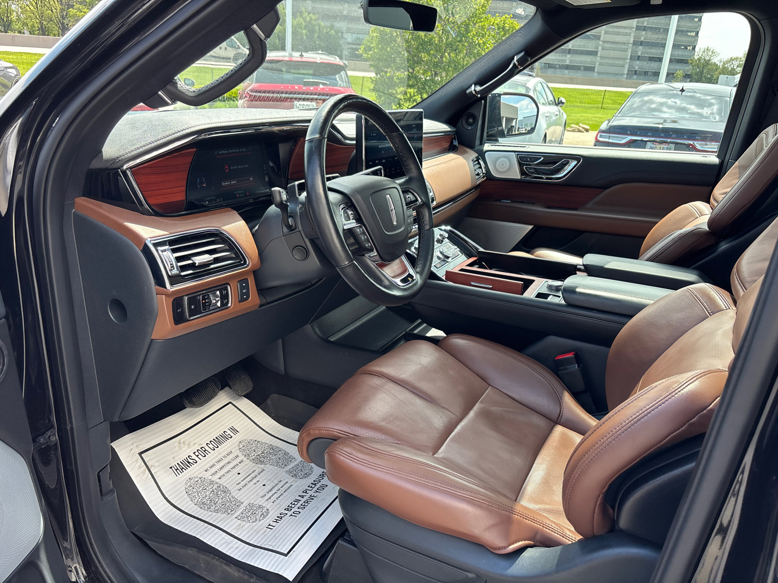 Certified 2024 Lincoln Navigator L Reserve AWD/4WD image 24