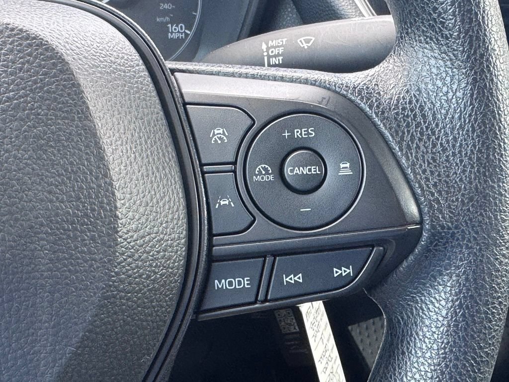 Used 2024 Toyota Corolla LE FWD image 9