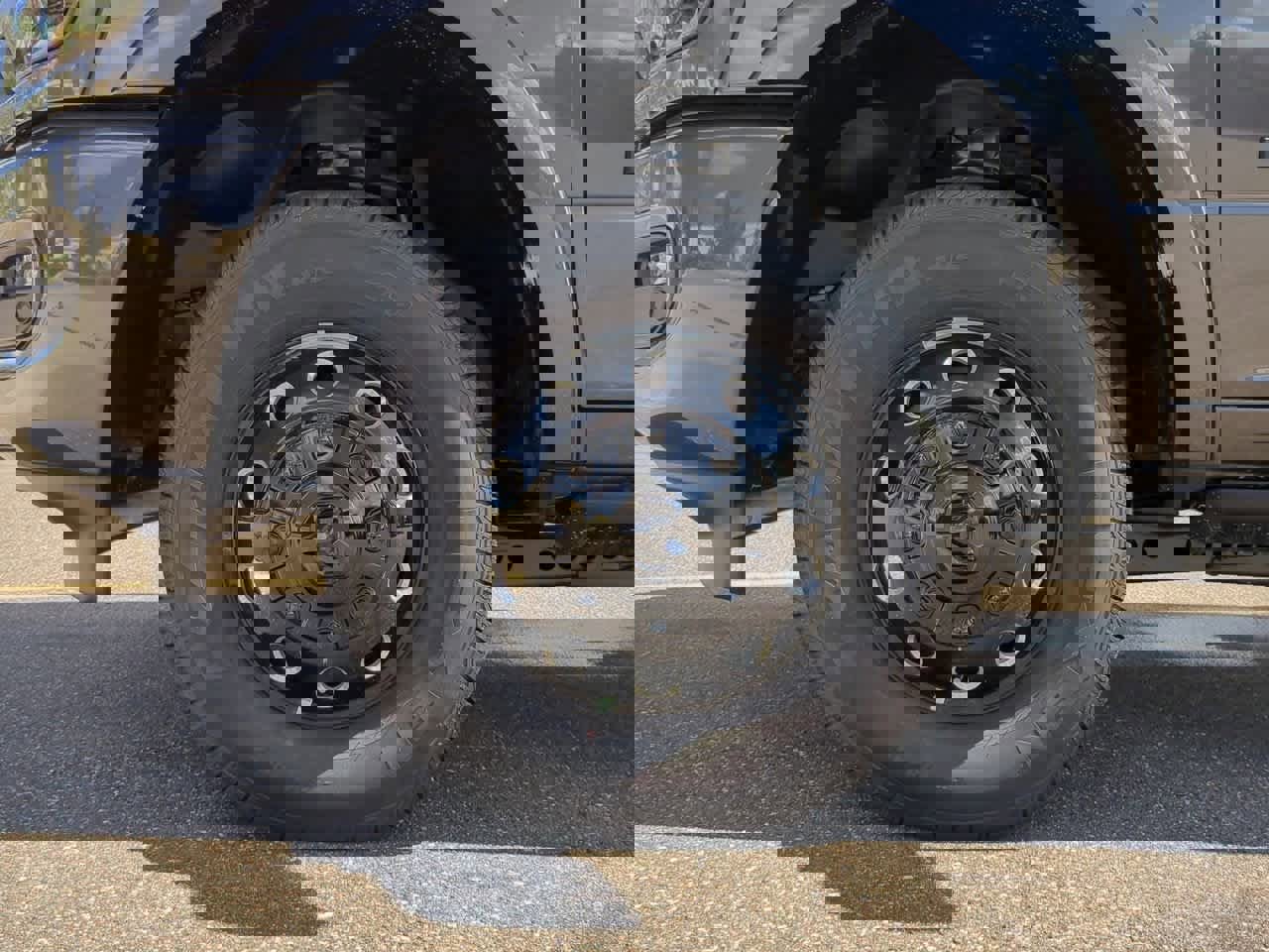 New 2026 RAM 3500 Limited image 14