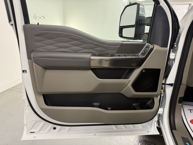 New 2026 Ford F350 Platinum w/ Platinum Plus Package image 12