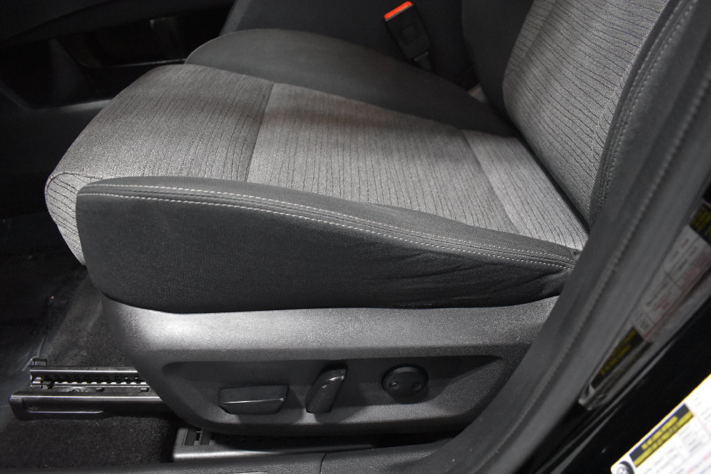 Certified 2023 Nissan Rogue SV AWD/4WD image 18