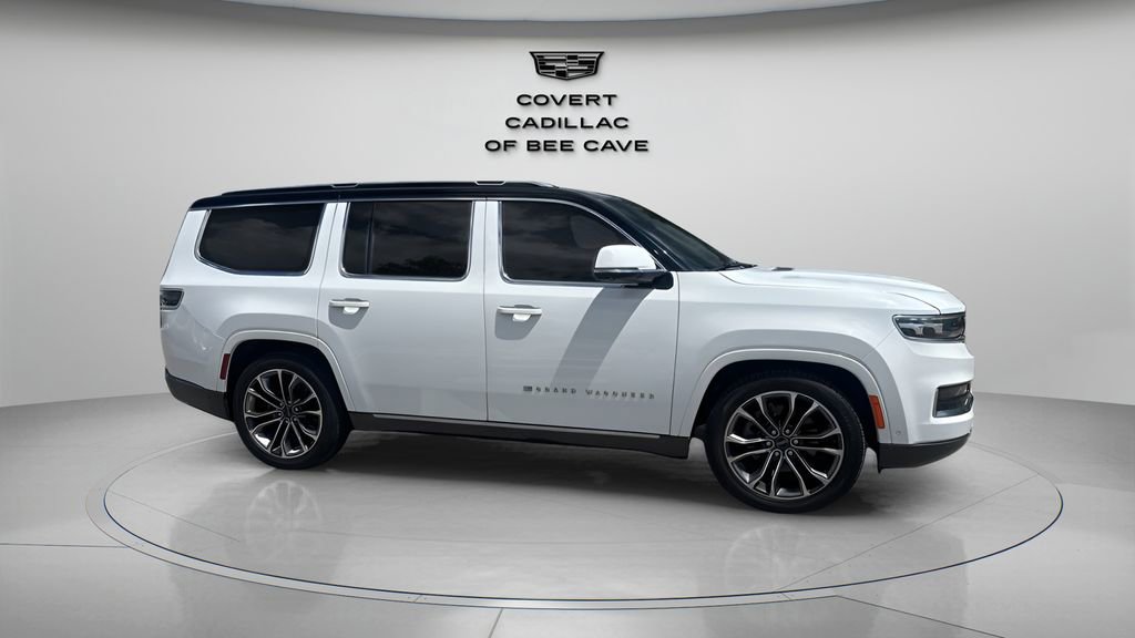 Used 2022 Jeep Grand Wagoneer Series III w/ Rear Seat Video Group 1 image 10