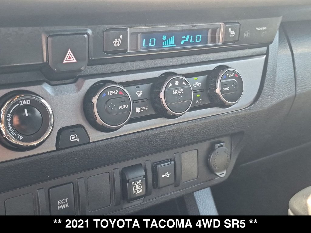Used 2021 Toyota Tacoma TRD Sport AWD/4WD image 23