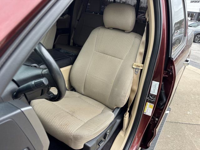 Used 2017 Ford F150 XLT w/ Equipment Group 302A Luxury image 22