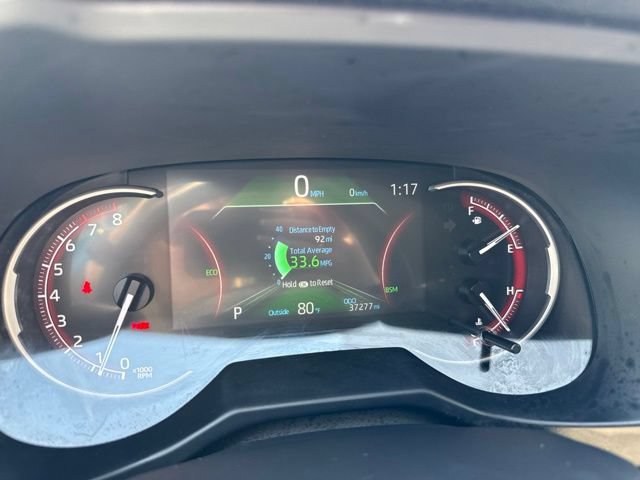 Used 2025 Toyota RAV4 XLE AWD/4WD image 23