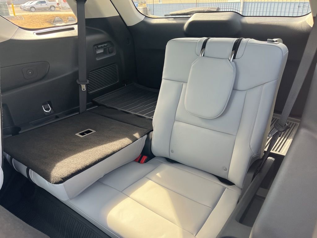 New 2026 Ford Explorer Platinum w/ LUX Leather Package image 12