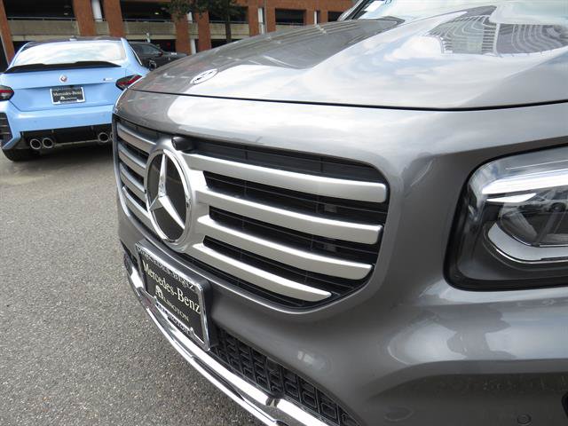 Used 2026 Mercedes-Benz GLB 250 4MATIC image 23