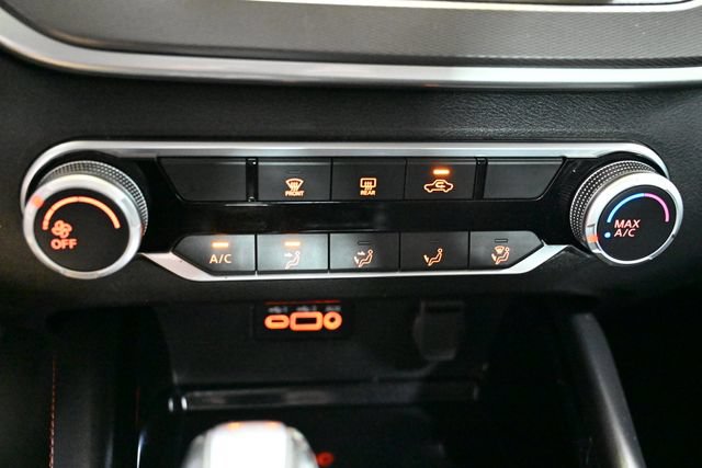 Used 2024 Nissan Altima 2.5 SR FWD image 28