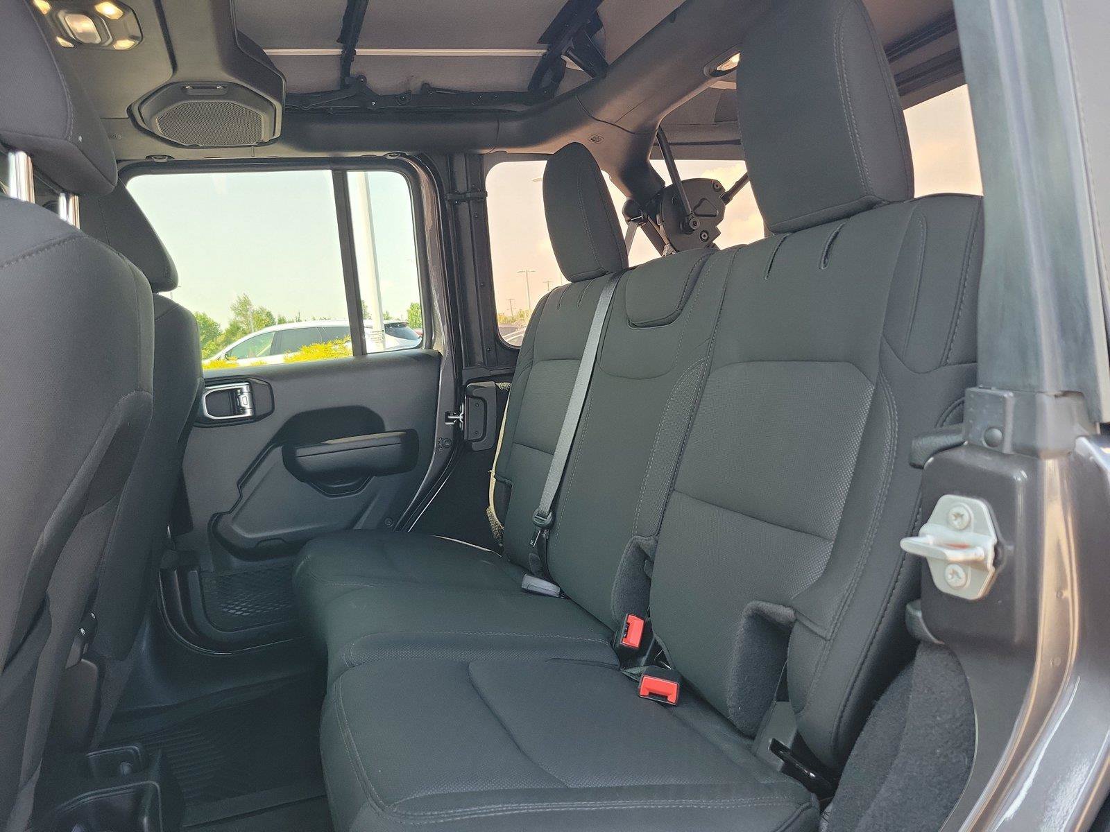 Used 2022 Jeep Wrangler Unlimited Sport AWD/4WD image 9