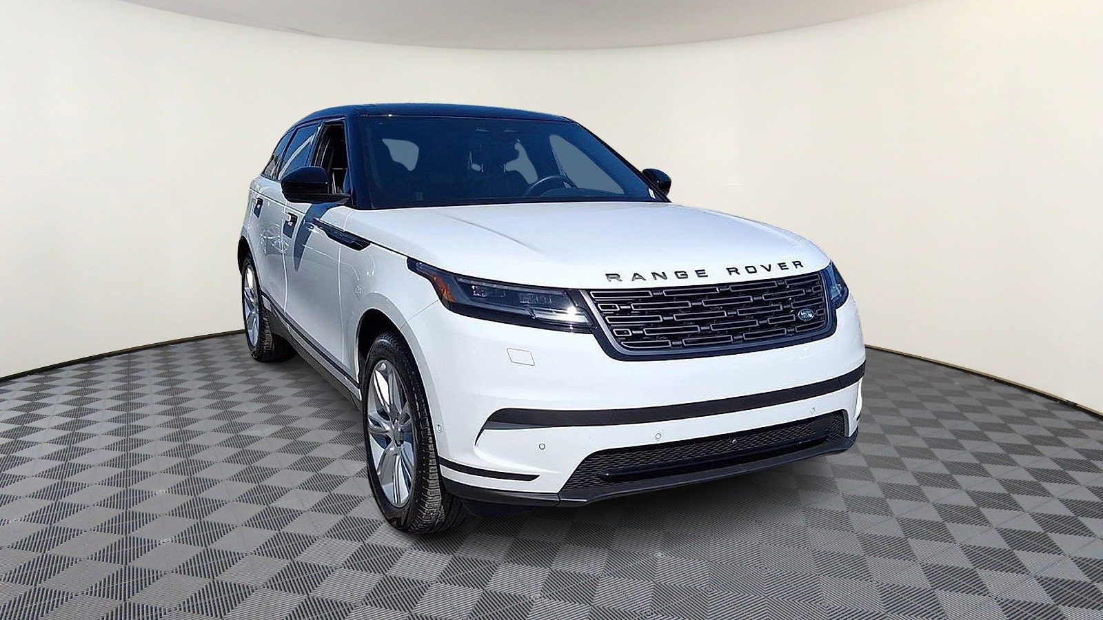 Certified 2026 Land Rover Range Rover Velar S AWD/4WD image 2