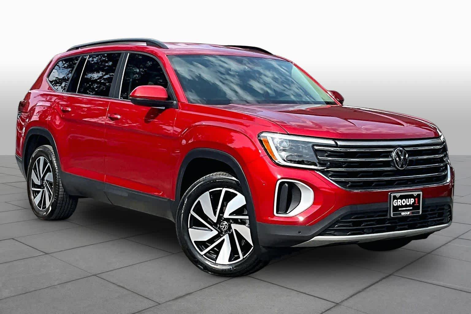 Used 2024 Volkswagen Atlas SE FWD image 3