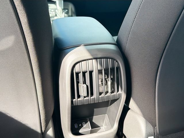 Used 2026 Hyundai Kona SEL Sport FWD image 25