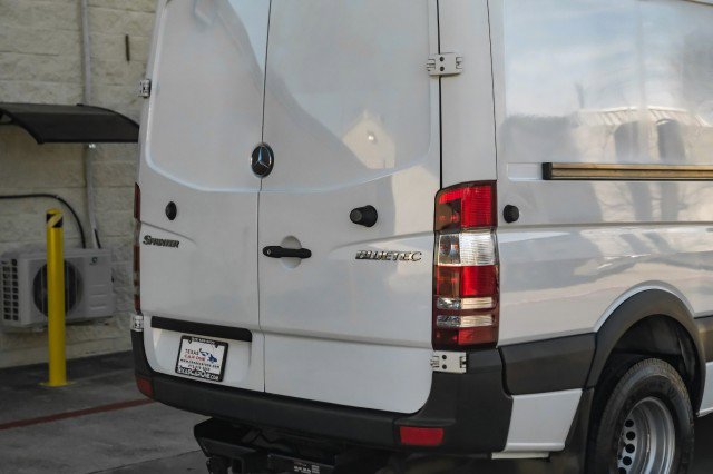 Used 2013 Mercedes-Benz Sprinter 3500 image 46