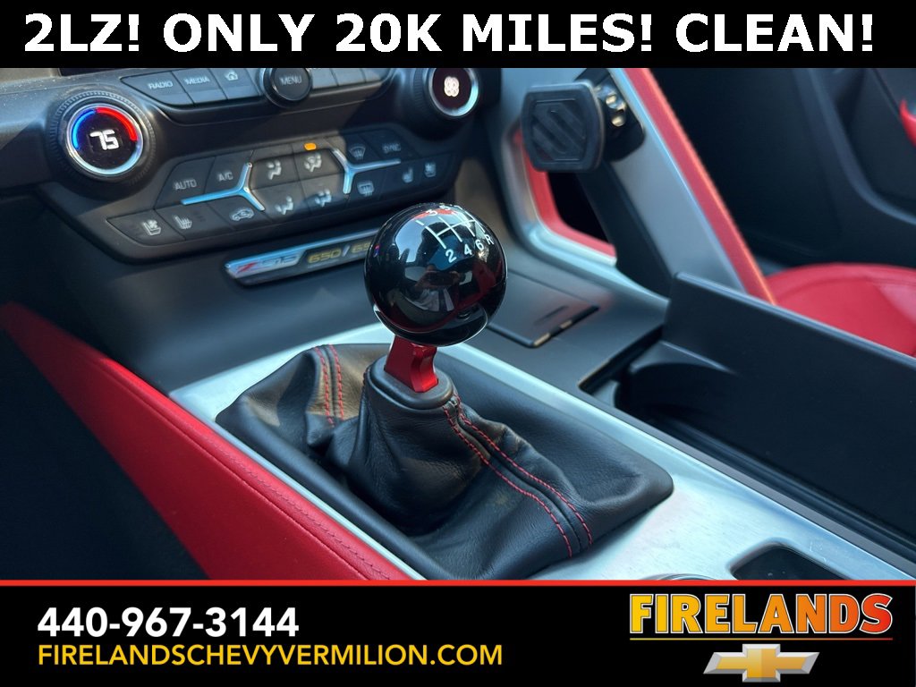 Used 2015 Chevrolet Corvette Z06 w/ 2LZ Preferred Equipment Group image 23