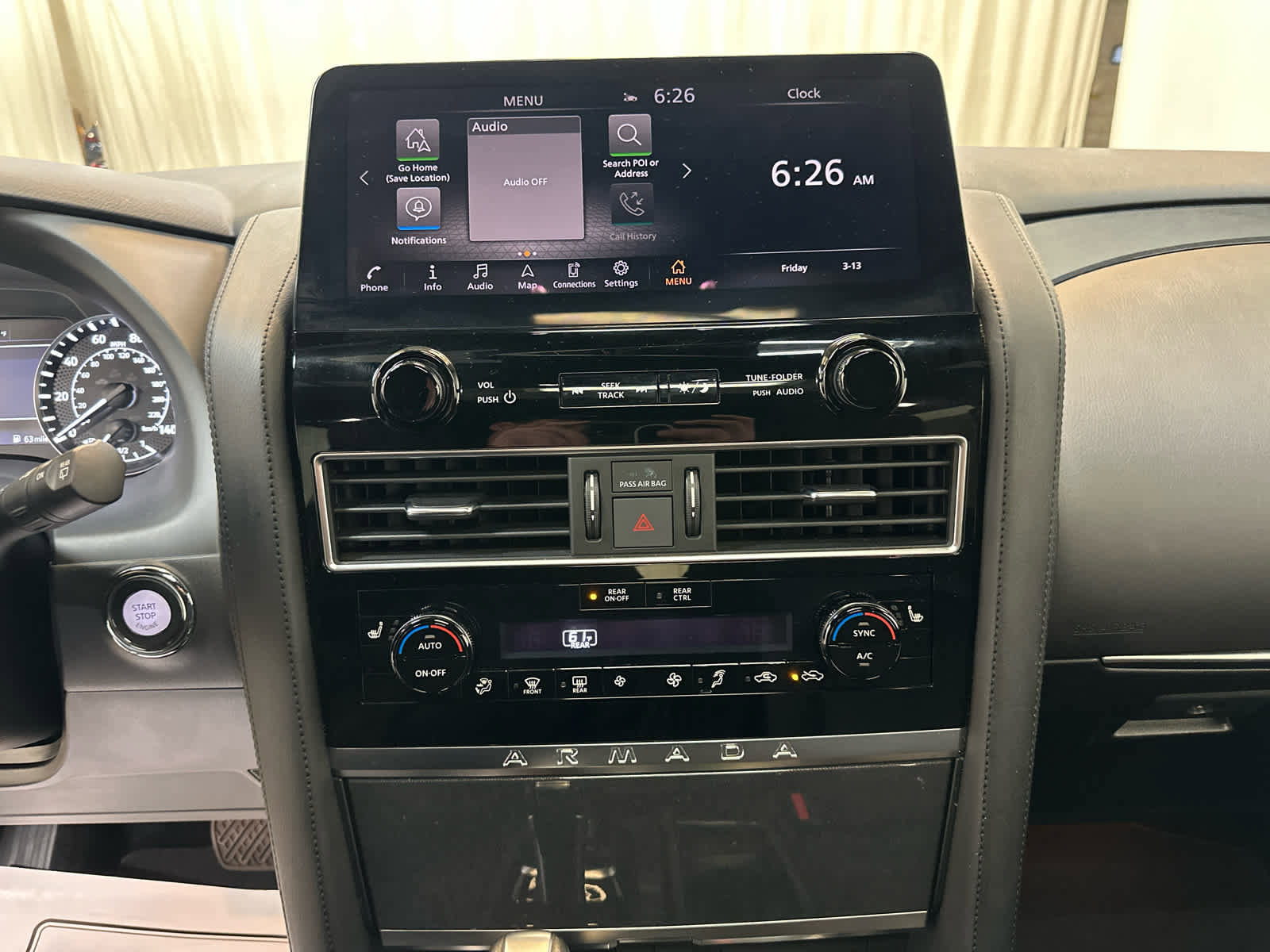 Certified 2024 Nissan Armada SL w/ Midnight Edition Package image 7
