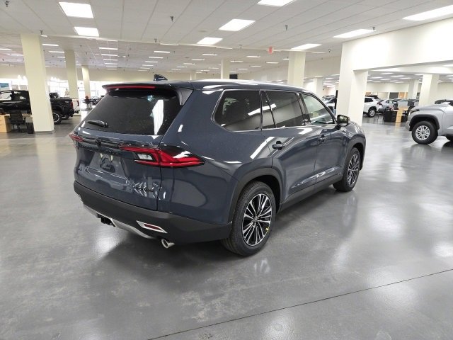 New 2026 Toyota Grand Highlander AWD Hybrid image 5