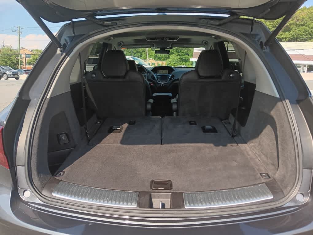 Used 2019 Acura MDX w/ Tech & Entertainment Pkg AWD/4WD image 32