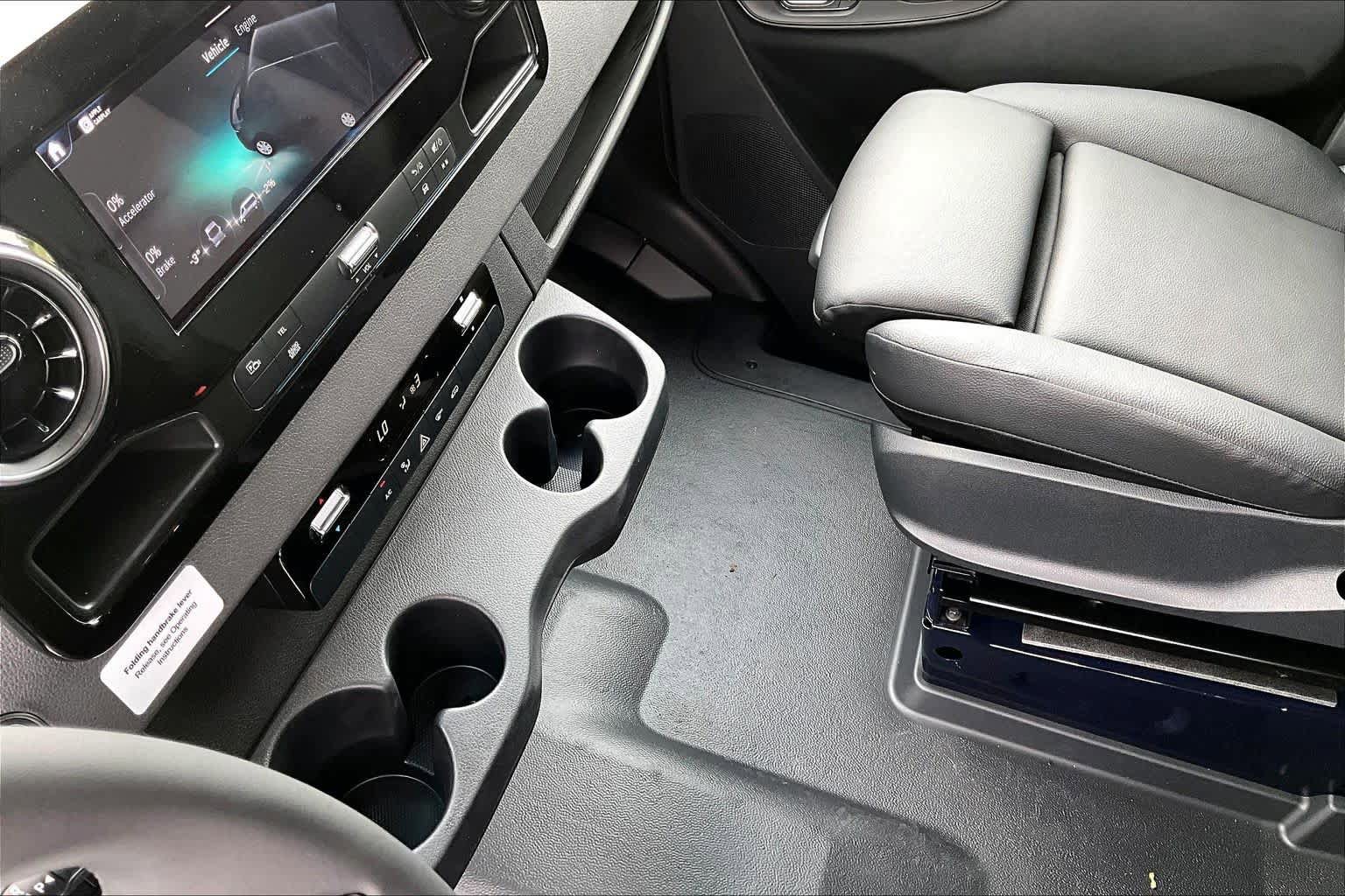 New 2025 Mercedes-Benz Sprinter 2500 image 11