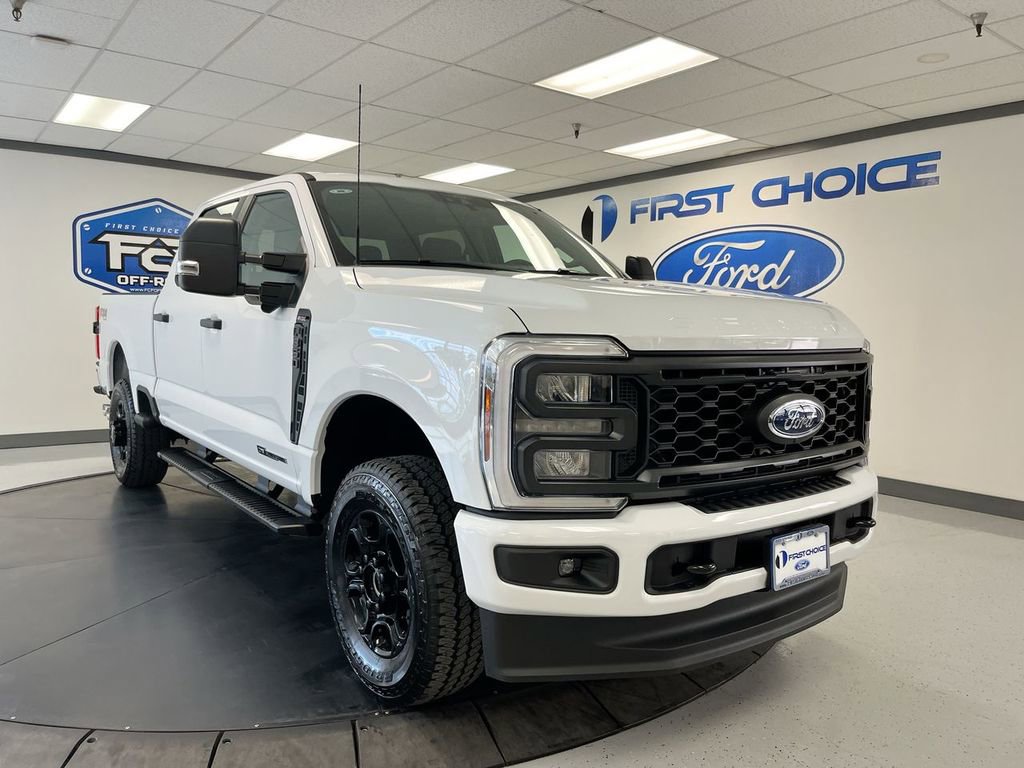 New 2026 Ford F350 4x4 Crew Cab Super Duty image 18