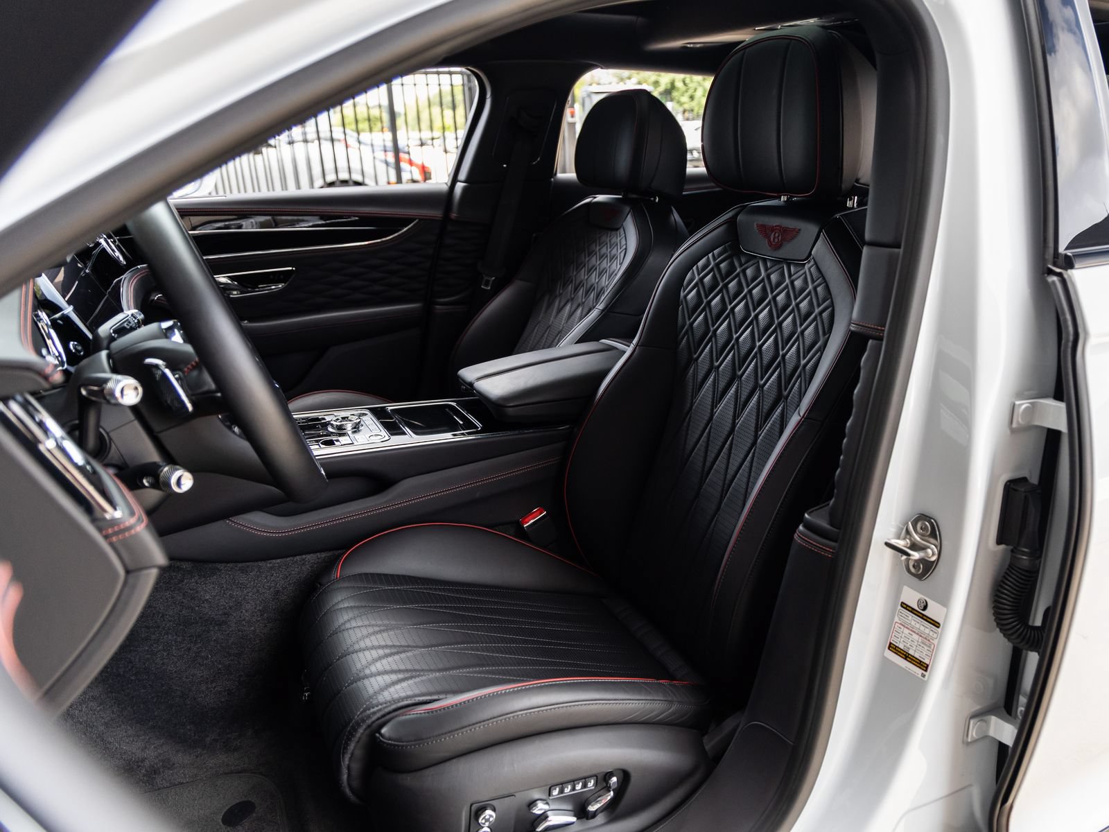 Used 2021 Bentley Flying Spur W12 AWD/4WD image 26