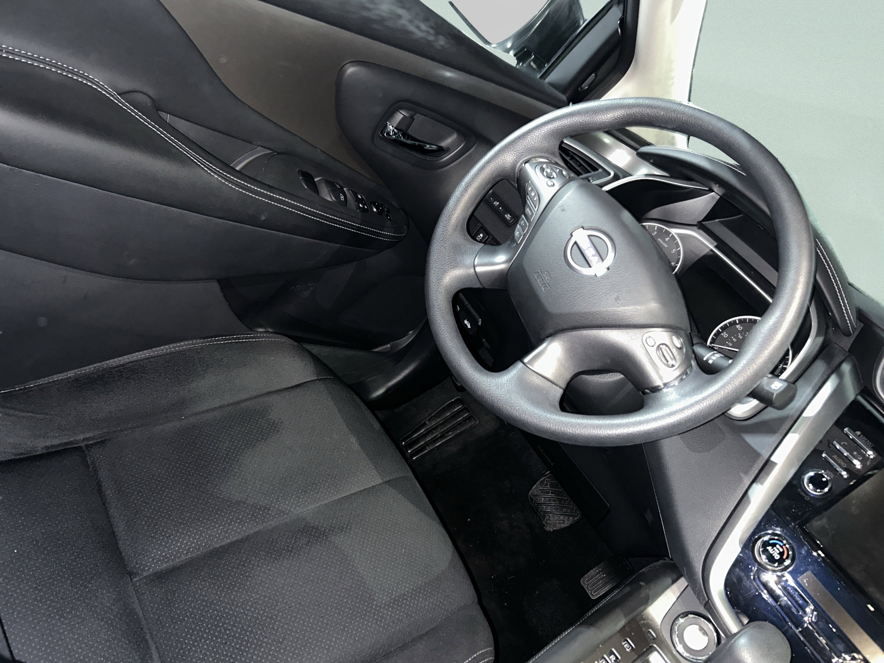 Used 2023 Nissan Murano S w/ Cargo Package image 20