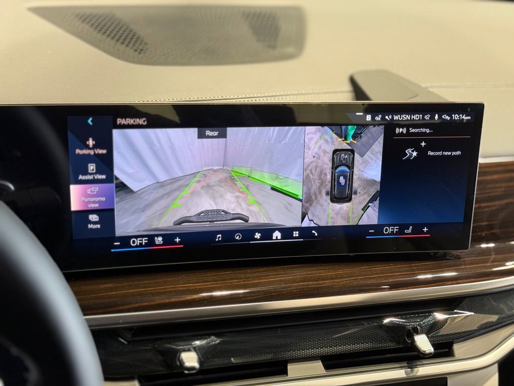 Used 2026 BMW X5 xDrive40i w/ Off-Road Package image 11