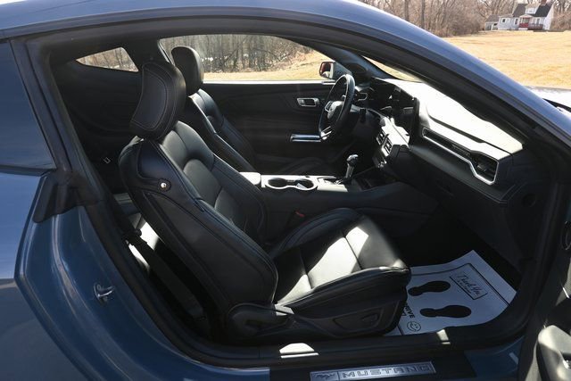 Used 2024 Ford Mustang Premium image 19
