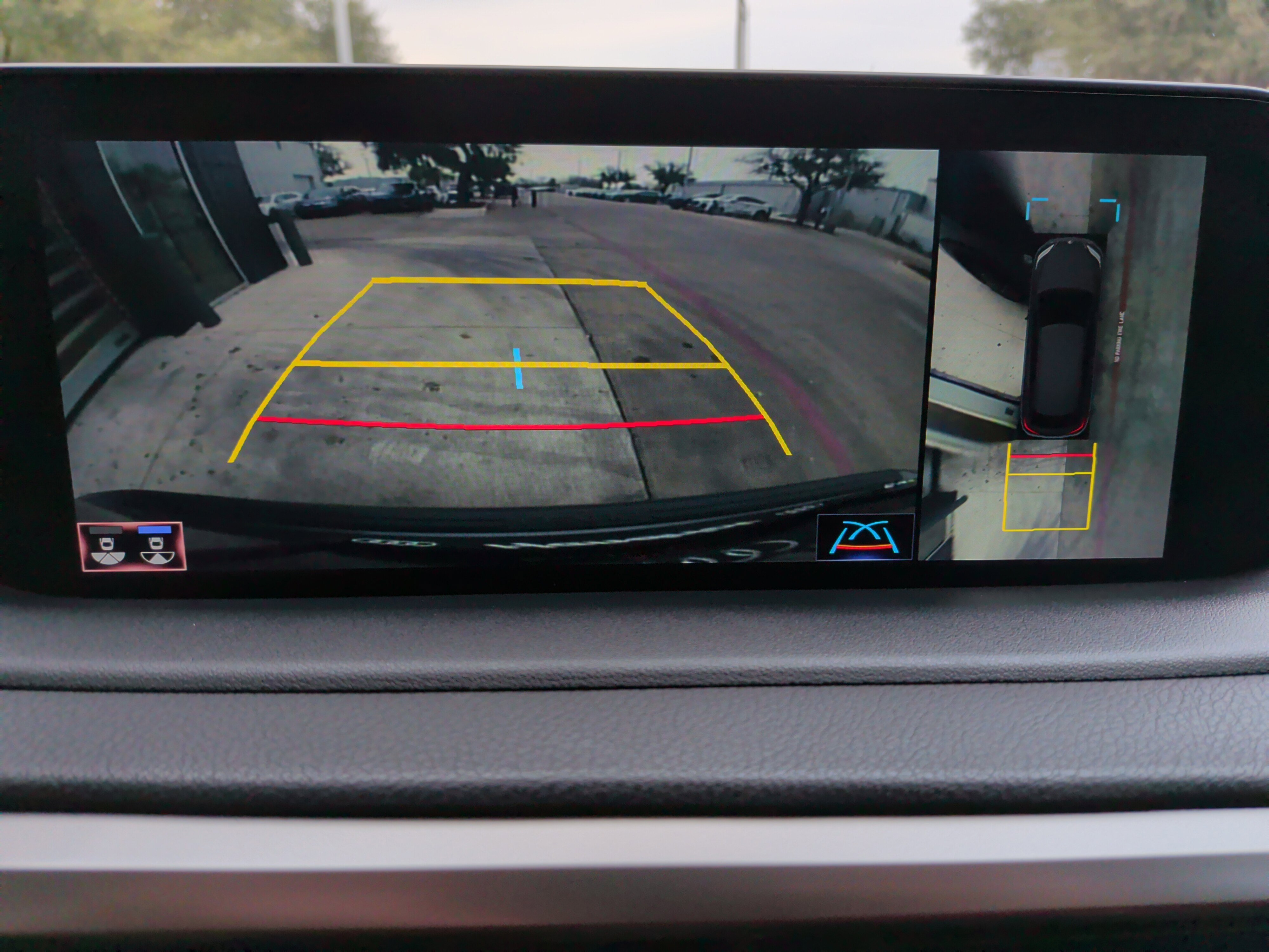 Used 2022 Lexus RX 350 F Sport w/ Accessory Package image 25