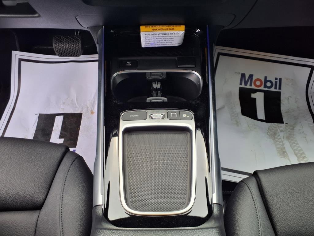 New 2025 Mercedes-Benz GLB 250 4MATIC image 19