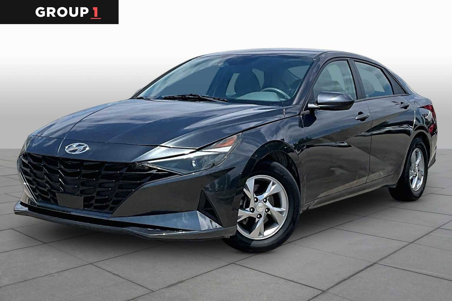Used 2021 Hyundai Elantra SE FWD image 1